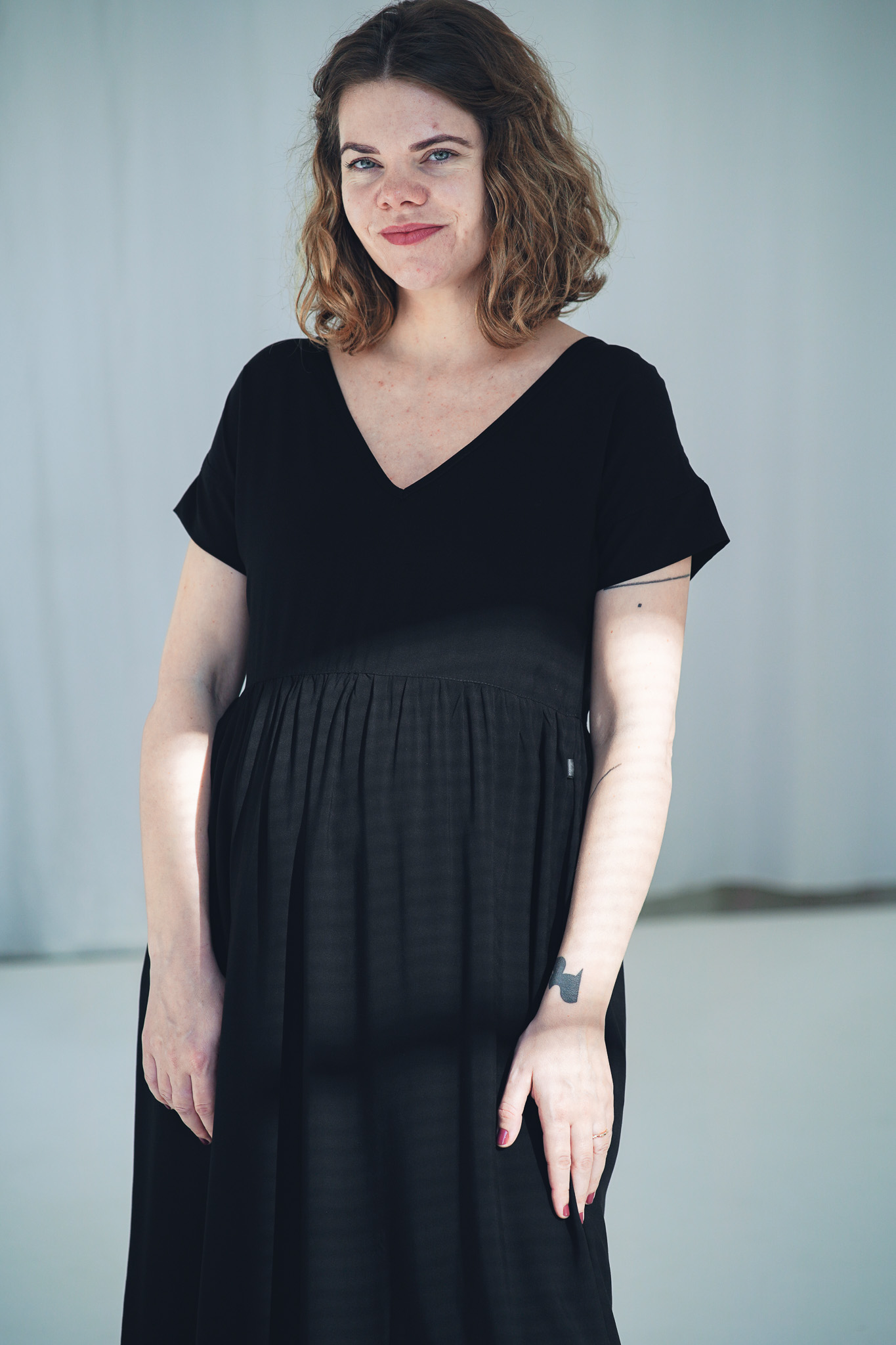 Šaty Simple Long Black - foto 12